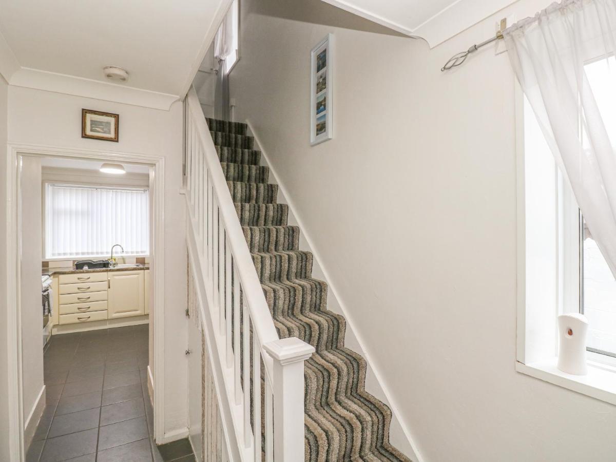 Cwtch Ar Y Mor Villa Burry Port Bagian luar foto