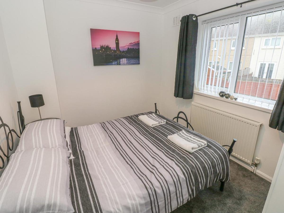 Cwtch Ar Y Mor Villa Burry Port Bagian luar foto